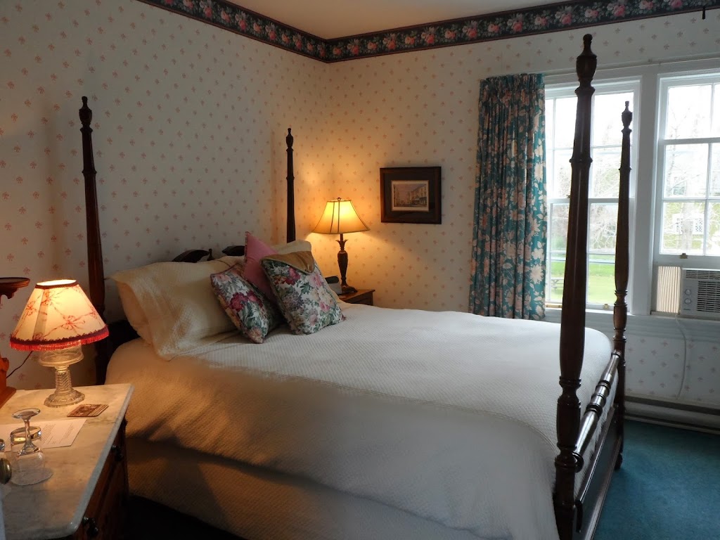 Hillsdale House Inn | 519 St George St, Annapolis Royal, NS B0S 1A0, Canada | Phone: (877) 839-2821