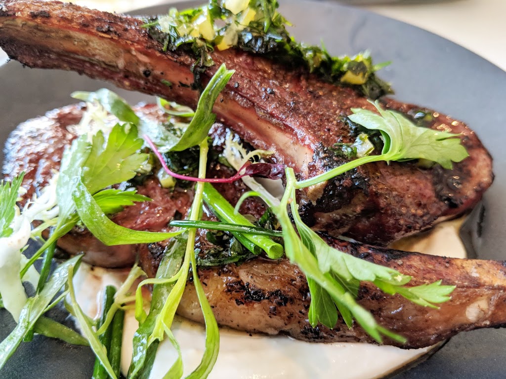La Palma | 849 Dundas St W, Toronto, ON M6J 1V5, Canada | Phone: (416) 368-4567