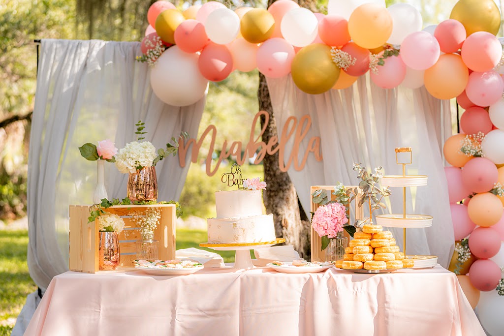 Decoart.yyc - Balloon Party Decoration | 113 Straddock Terrace SW, Calgary, AB T3H 2T4, Canada | Phone: (403) 401-2341
