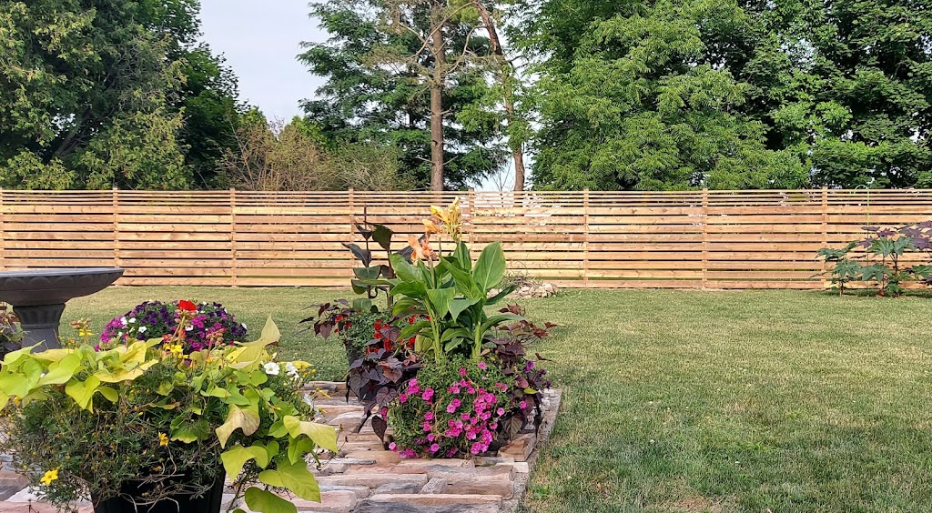 Countryside Fencing | 9 Joshua Ct #2, Welland, ON L3C 7E3, Canada | Phone: (905) 651-4236
