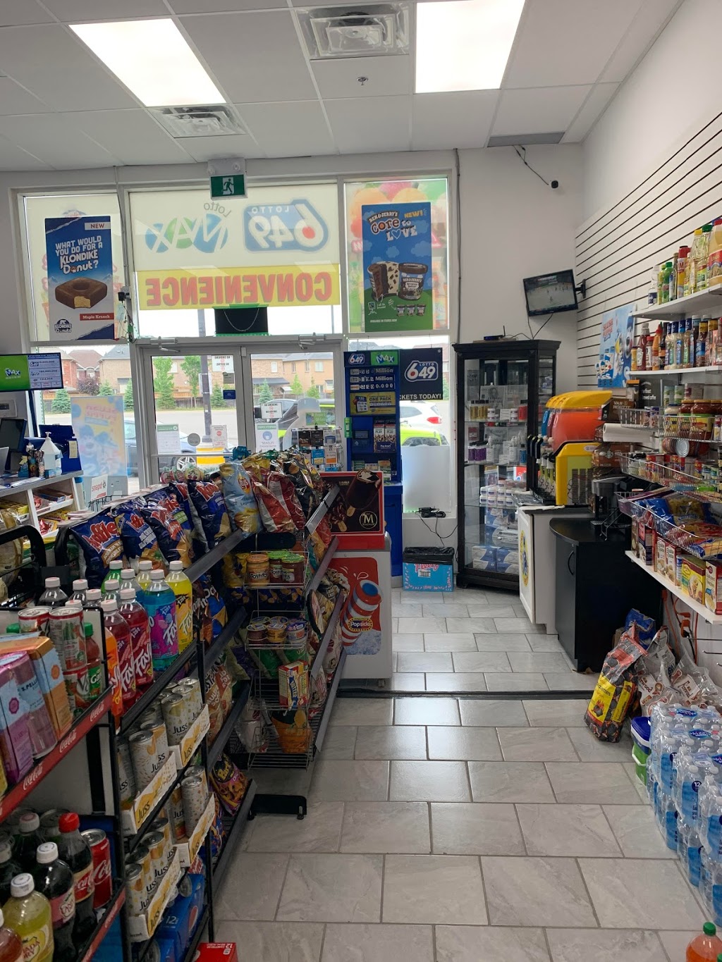 Alton Village Convenience | 4265 Thomas Alton Blvd, Burlington, ON L7M 0M9, Canada | Phone: (905) 335-3786