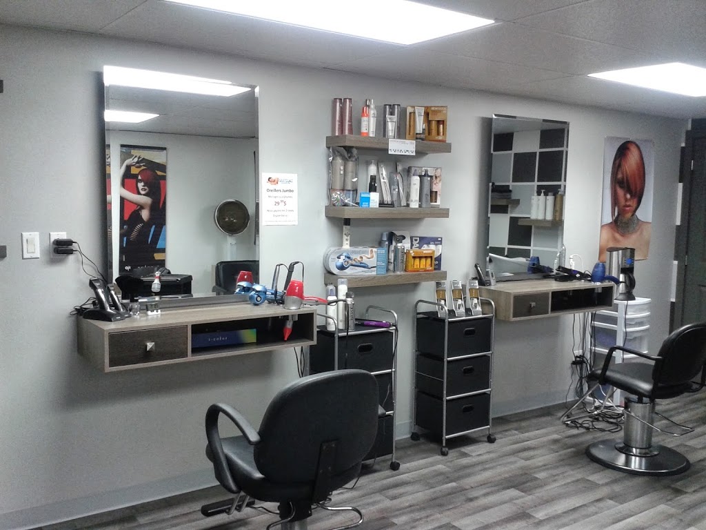 Sabrina Coiffure | 621 Av du Palais, Saint-Elzéar, QC G0S 2J1, Canada | Phone: (418) 387-1514