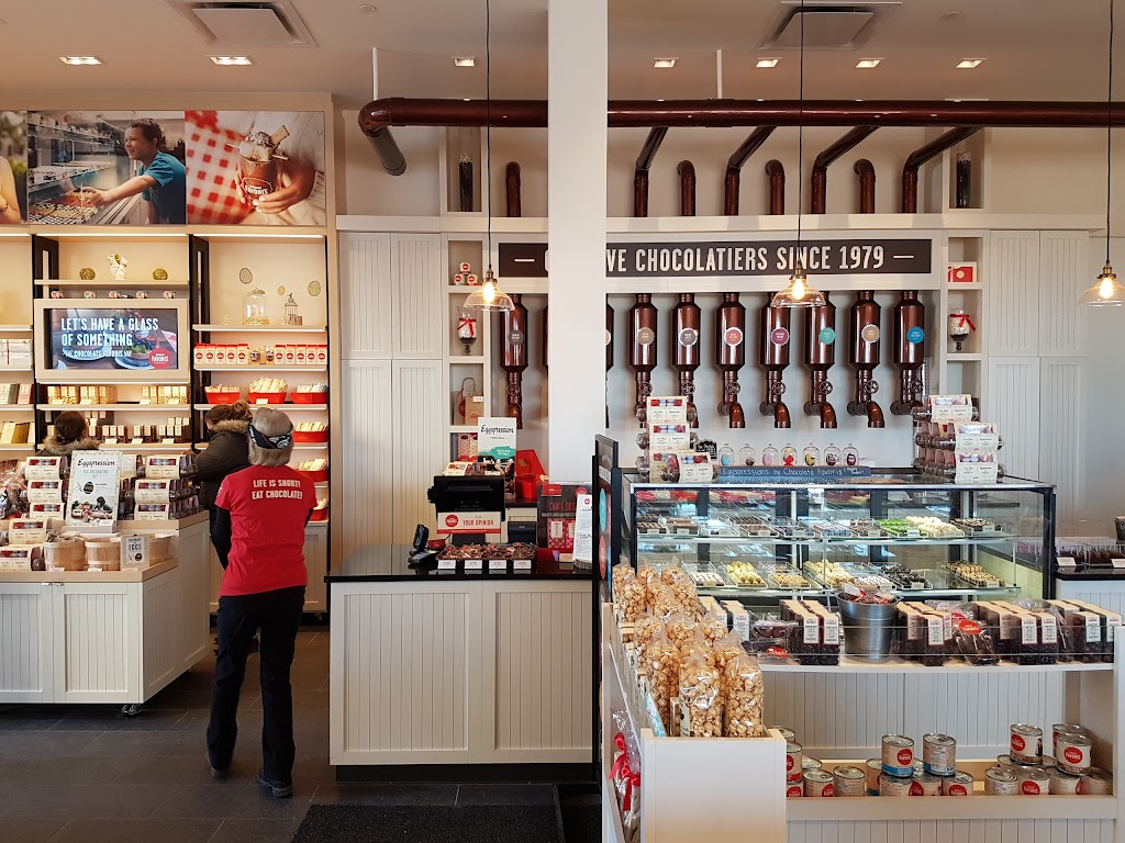 Chocolats Favoris | 15955 Bayview Ave Unit 1, Aurora, ON L4G 0S3, Canada | Phone: (905) 713-2323