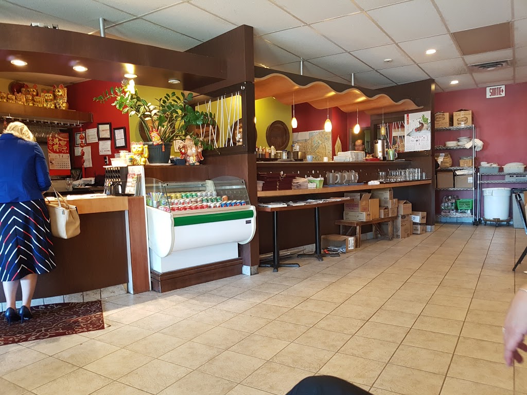 Restaurant Winncie | 3030 Boulevard Rome, Brossard, QC J4Y 1V9, Canada | Phone: (450) 678-7666