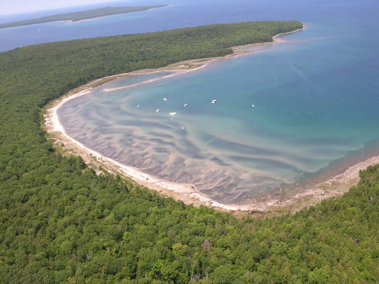 Carefree Boat Club Georgian Bay | 3282 Ogdens Beach Rd, Midland, ON L4R 4K6, Canada | Phone: (855) 680-2628