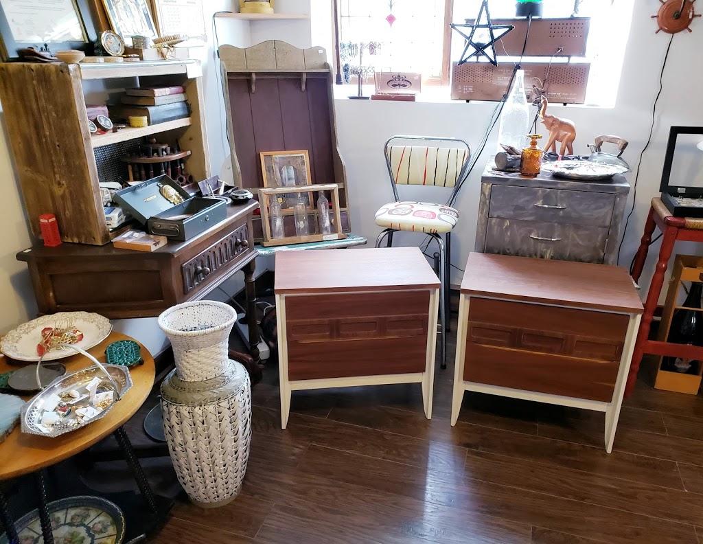 Arti Zatti - Meubles & Déco | 58 5ème Avenue, Windsor, QC J1S 1V4, Canada | Phone: (819) 542-2042