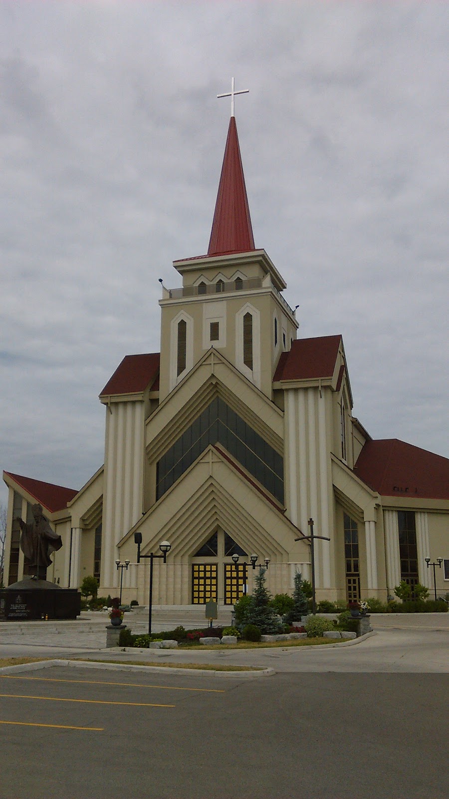 St. Eugene De Mazenod Church | 1252 Steeles Ave W, Brampton, ON L6Y 0A9, Canada | Phone: (905) 451-1422