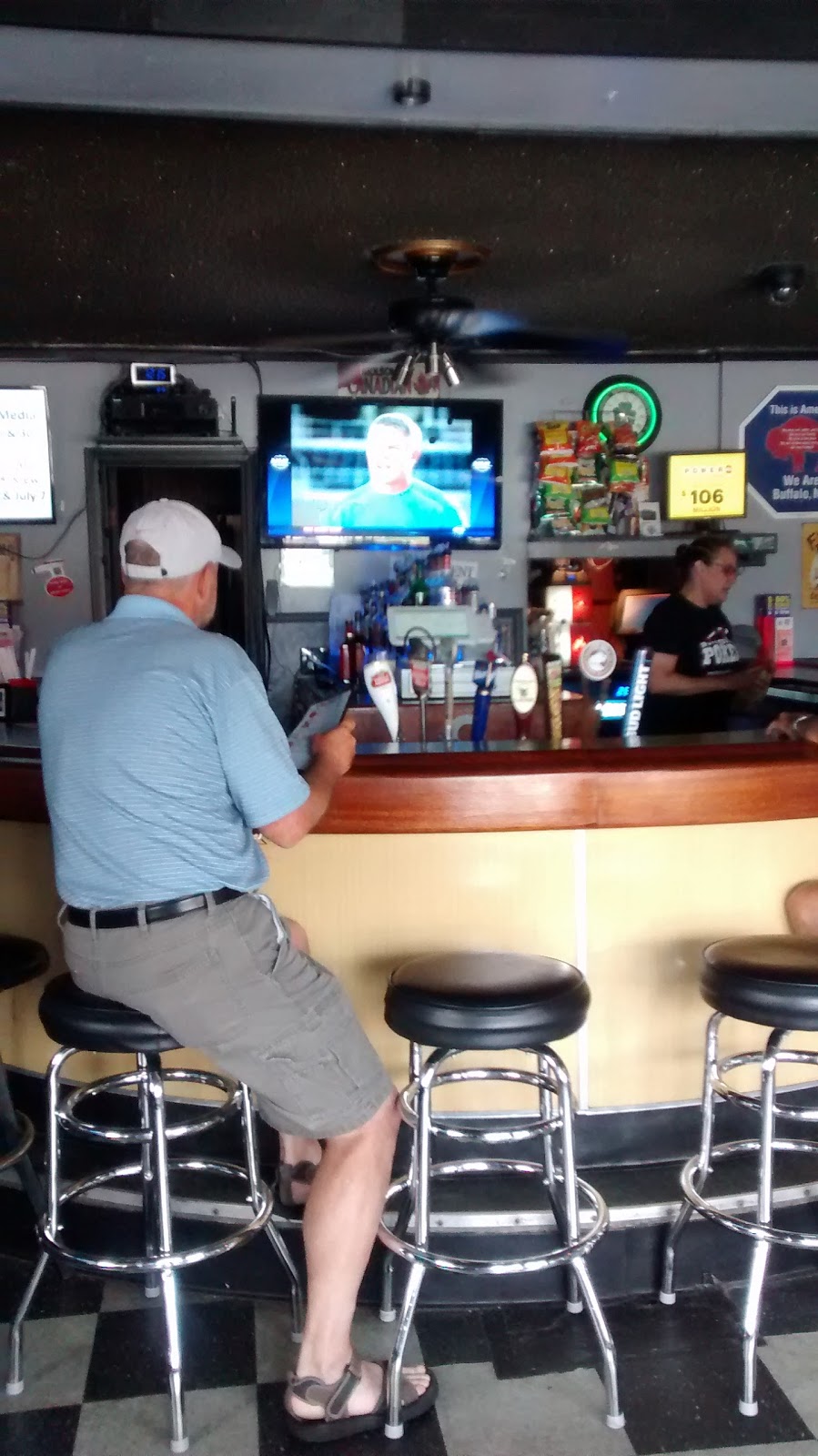 Anchor Inn | 2437 William St, Buffalo, NY 14206, USA | Phone: (716) 896-9762