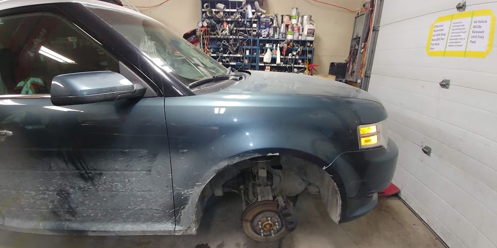 Independent automotive sales and service | 464 Riverton Ave, Winnipeg, MB R2L 0N9, Canada | Phone: (204) 962-7793