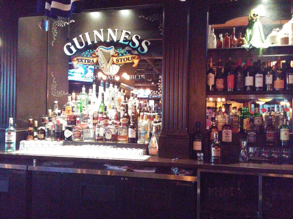 Fionn MacCools | 214 Ritson Rd N, Oshawa, ON L1G 0B2, Canada | Phone: (905) 576-9565