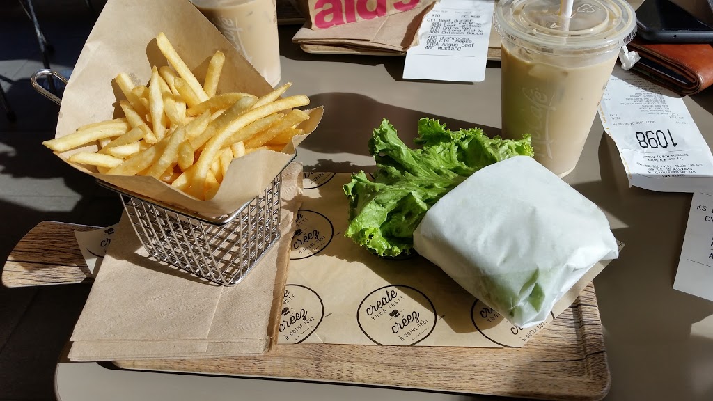 McDonalds | 300 Confederation Dr, Saskatoon, SK S7L 1J2, Canada | Phone: (306) 382-3420