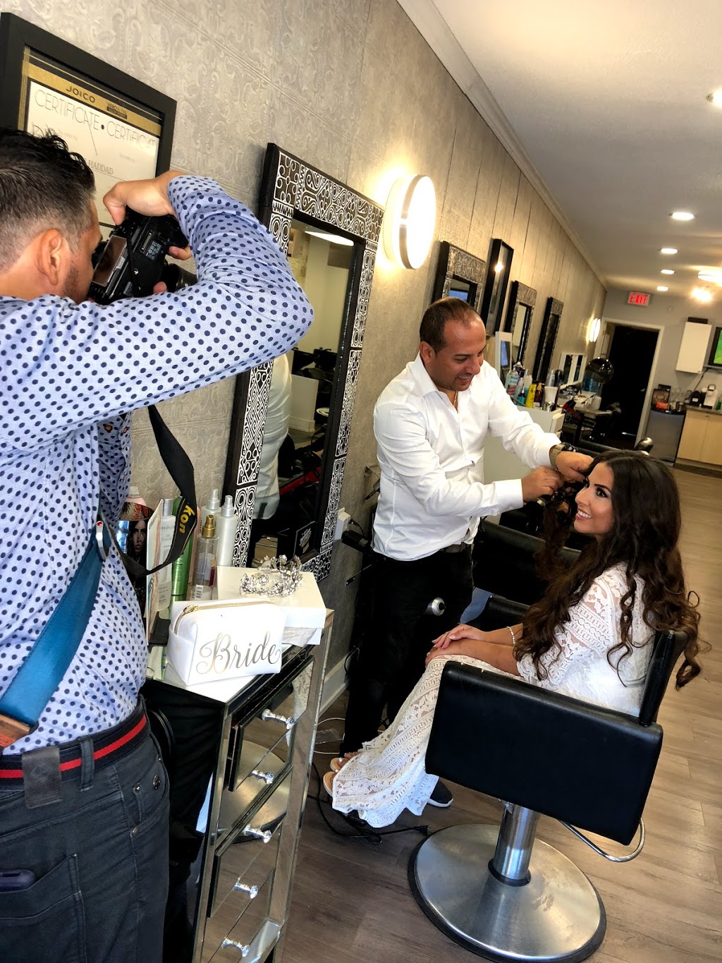 Starz Salon | 1223 Bank St, Ottawa, ON K1S 3X7, Canada | Phone: (613) 738-7827