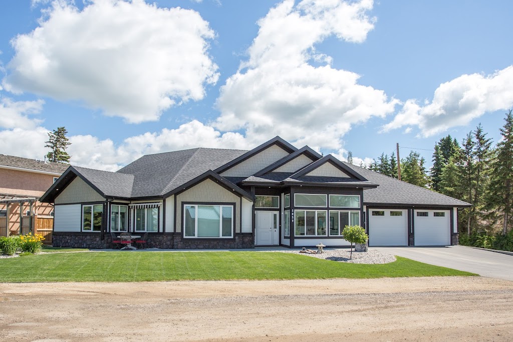 Melissa Morin - Real Estate In Red Deer | 3617F 50 Ave, Red Deer, AB T4N 3Y5, Canada | Phone: (403) 318-5665