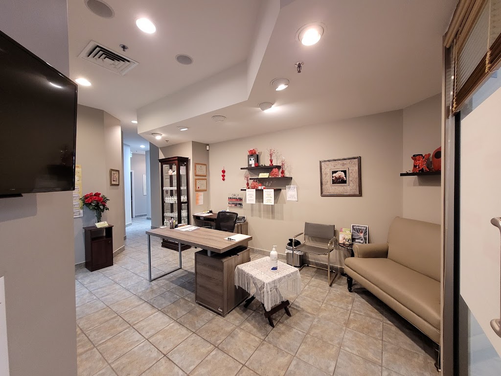 Esthetique Jacqueline Plante | 740 Boulevard Cote Vertu Ouest porte 164, Saint-Laurent, QC H4L 5C8, Canada | Phone: (514) 744-0431