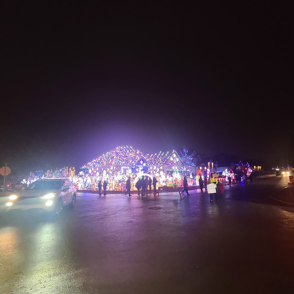 The Griswold Ilderton Christmas Display | 220 Songbird Ln, Ilderton, ON N0M 2A0, Canada | Phone: (519) 639-8860