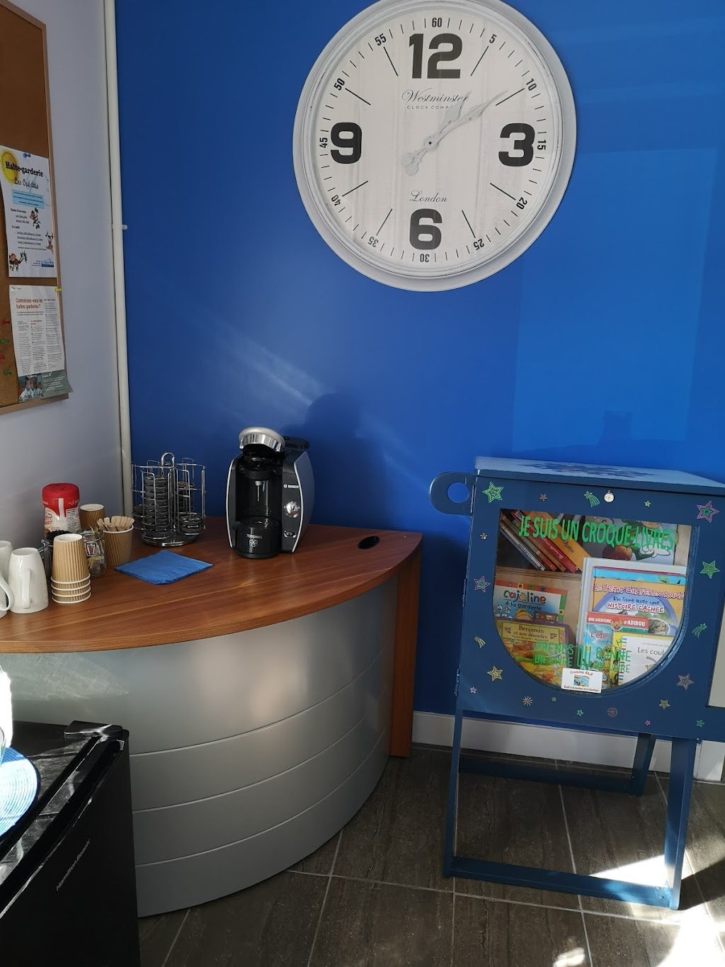 La boussole | 404 Rue Alain #3, Saint-Amable, QC J0L 1N0, Canada | Phone: (514) 929-2732