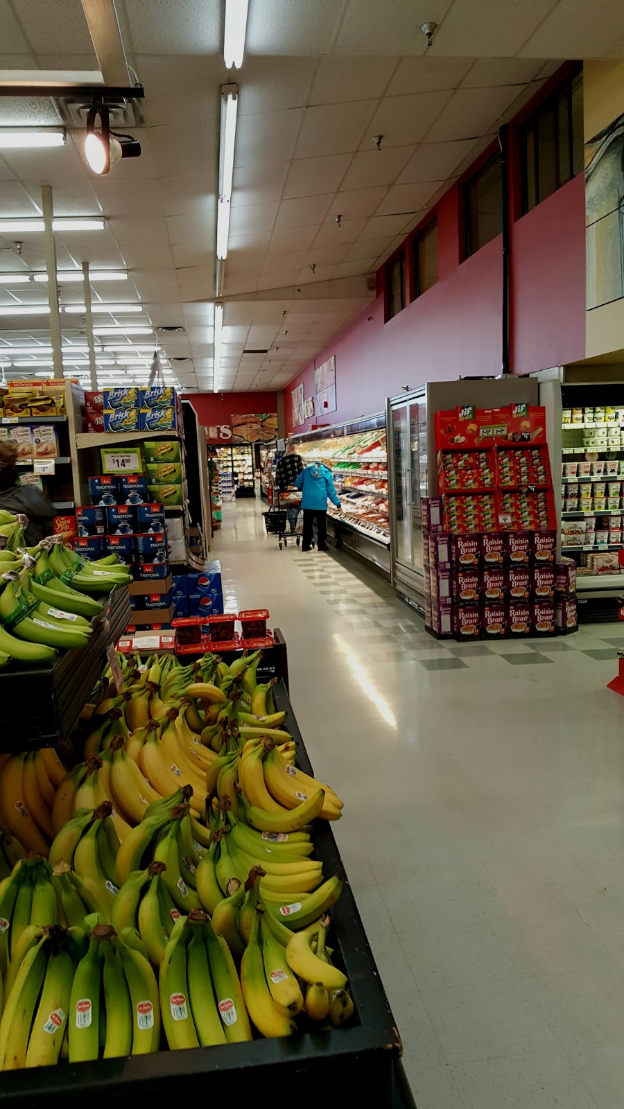 Fairway Market - Sidney by the Sea | 2531 Beacon Ave, Sidney, BC V8L 1Y2, Canada | Phone: (250) 656-0727