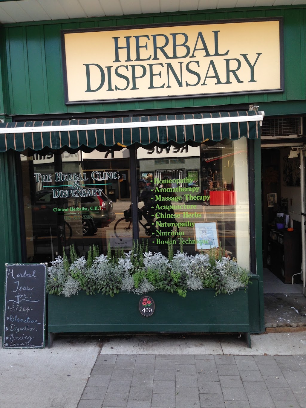 The Herbal Clinic And Dispensary | 409 Roncesvalles Ave, Toronto, ON M6R 2N1, Canada | Phone: (416) 537-5303