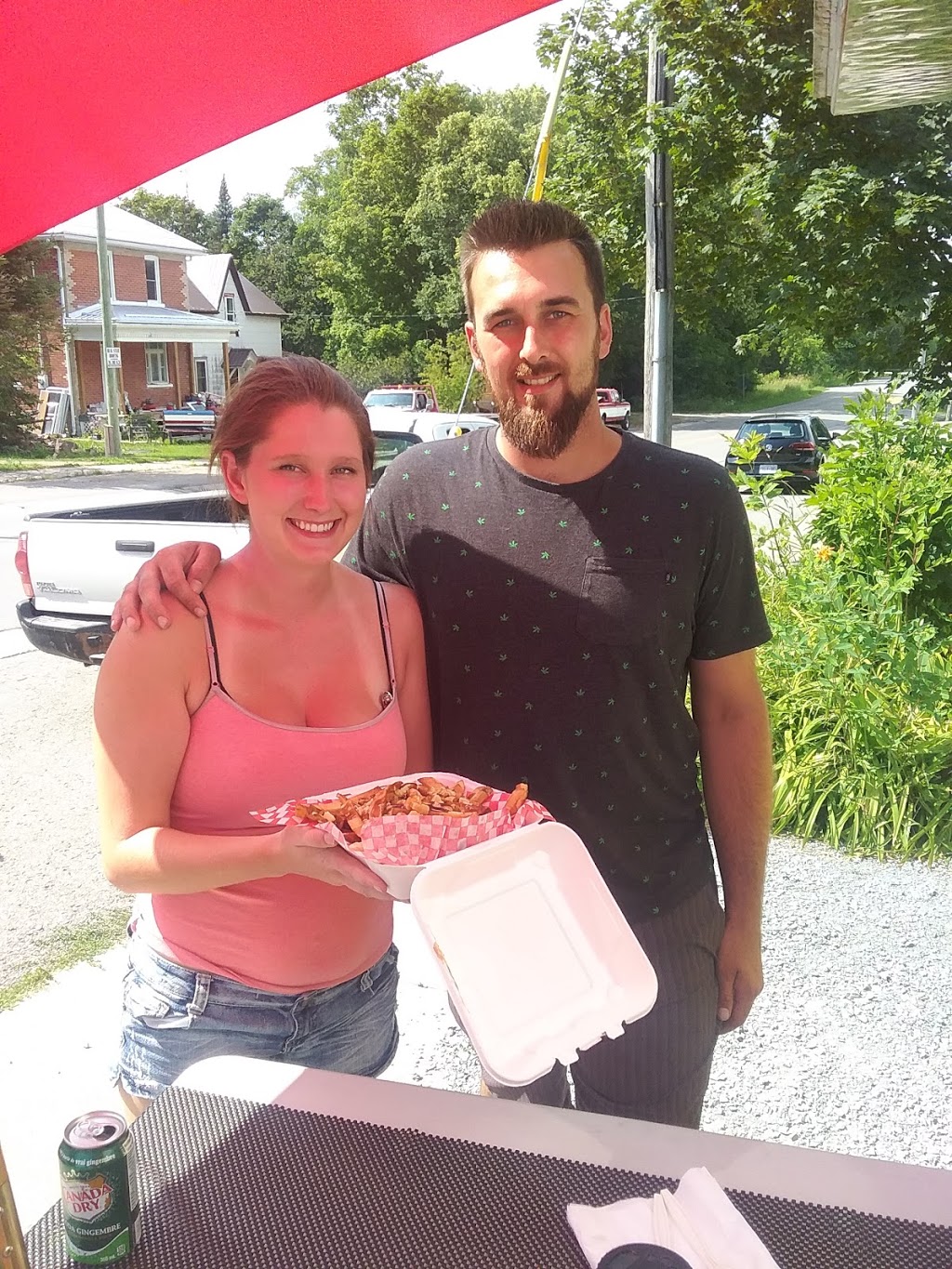 TRAYLOR MADE FRIES | 1720 Kirkfield Rd, Kirkfield, ON K0M 2B0, Canada