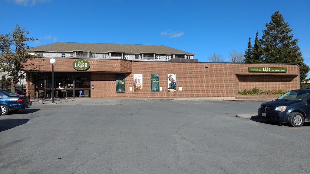 LCBO | Bayou Plaza, 1280 Bath Rd, Kingston, ON K7M 4X3, Canada | Phone: (613) 548-8552