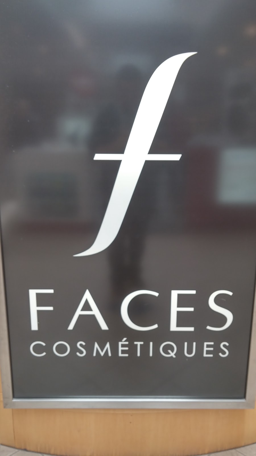 Faces Cosmétiques | 3050 Boul de Portland, Sherbrooke, QC J1L 1K1, Canada | Phone: (819) 564-1490