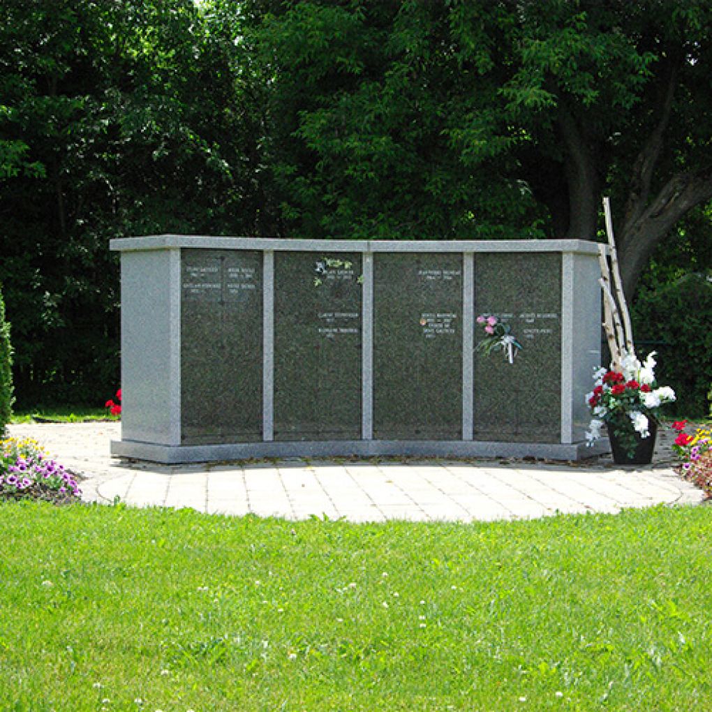 Cimetière Saint-Augustin | 15113 Rue de Saint Augustin, Mirabel, QC J7N 1X2, Canada | Phone: (579) 637-3388