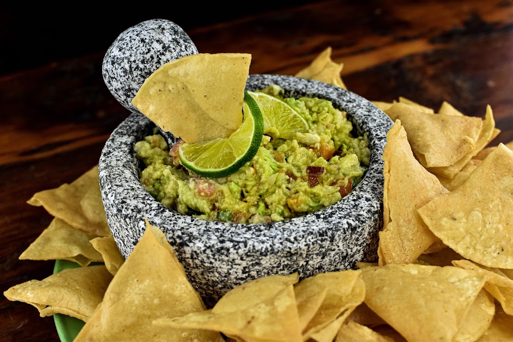 Flor Mexicana | 1585 Dundas St W, Toronto, ON M6J 3M4, Canada | Phone: (416) 532-4402