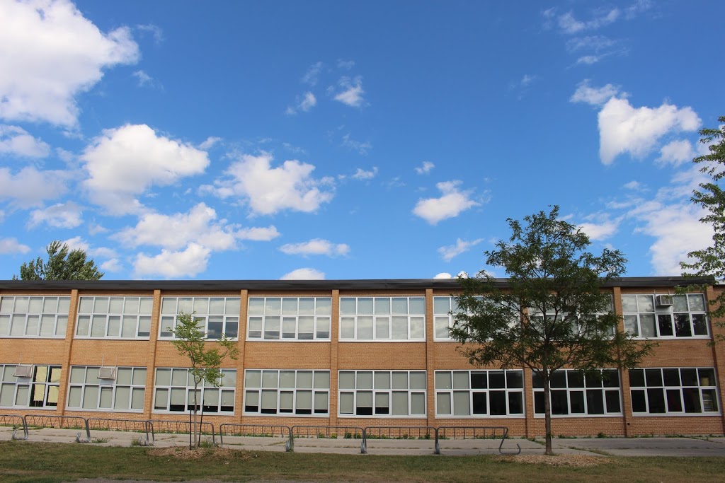 Cummer Valley Middle School | 70 Maxome Ave, North York, ON M2M 3K1, Canada | Phone: (416) 395-2260