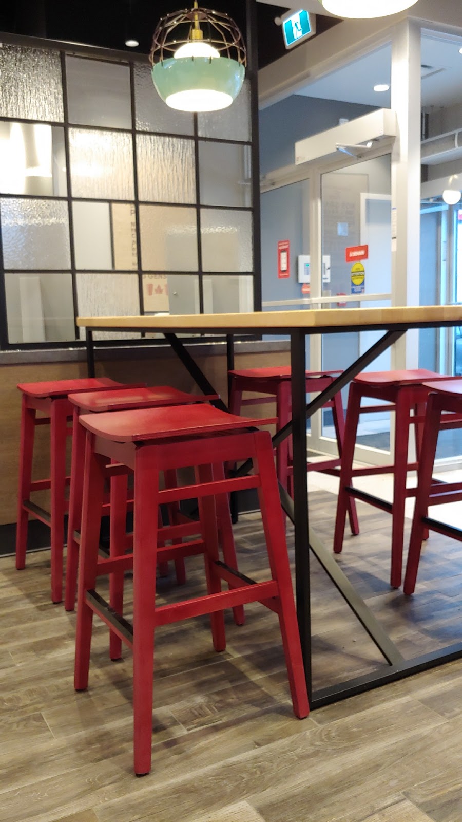 Tim Hortons | Laval, QC H7E 5B4, Canada | Phone: (438) 831-8134
