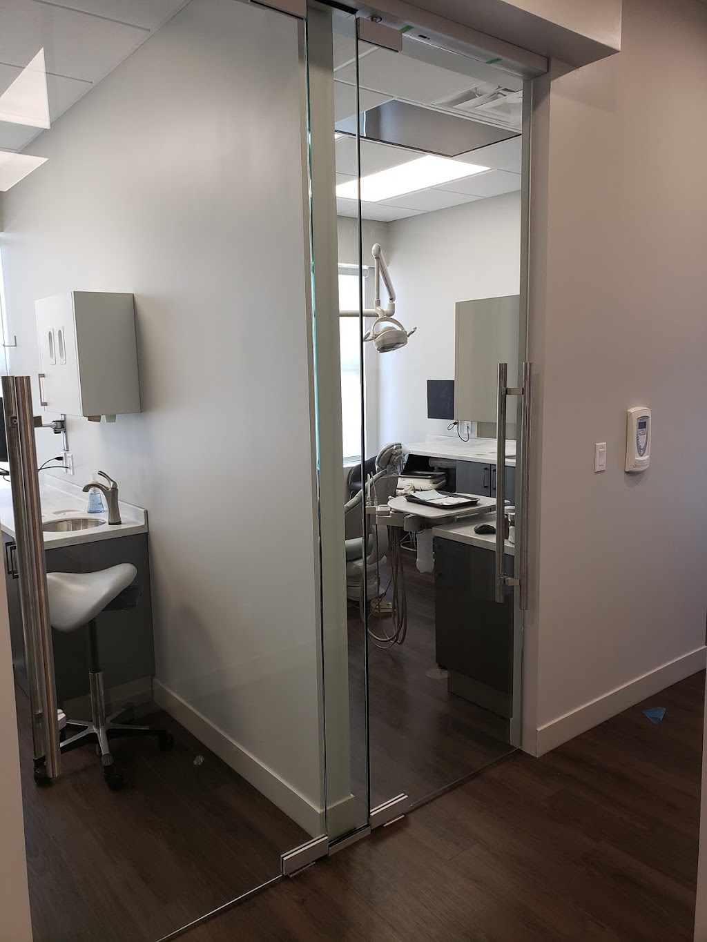 Main Street Family Dental | 2454 Main St Unit 2-3, London, ON N6P 1P9, Canada | Phone: (519) 203-6246