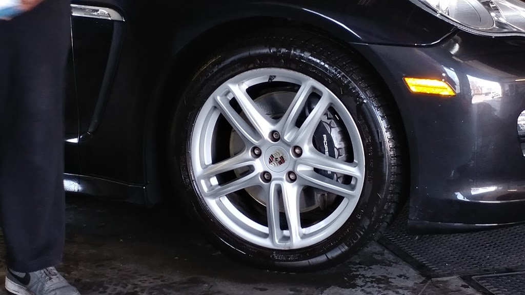 PARKVIEW HILLS CAR SPA | 796 OConnor Dr, East York, ON M4B 2S6, Canada | Phone: (416) 285-9590