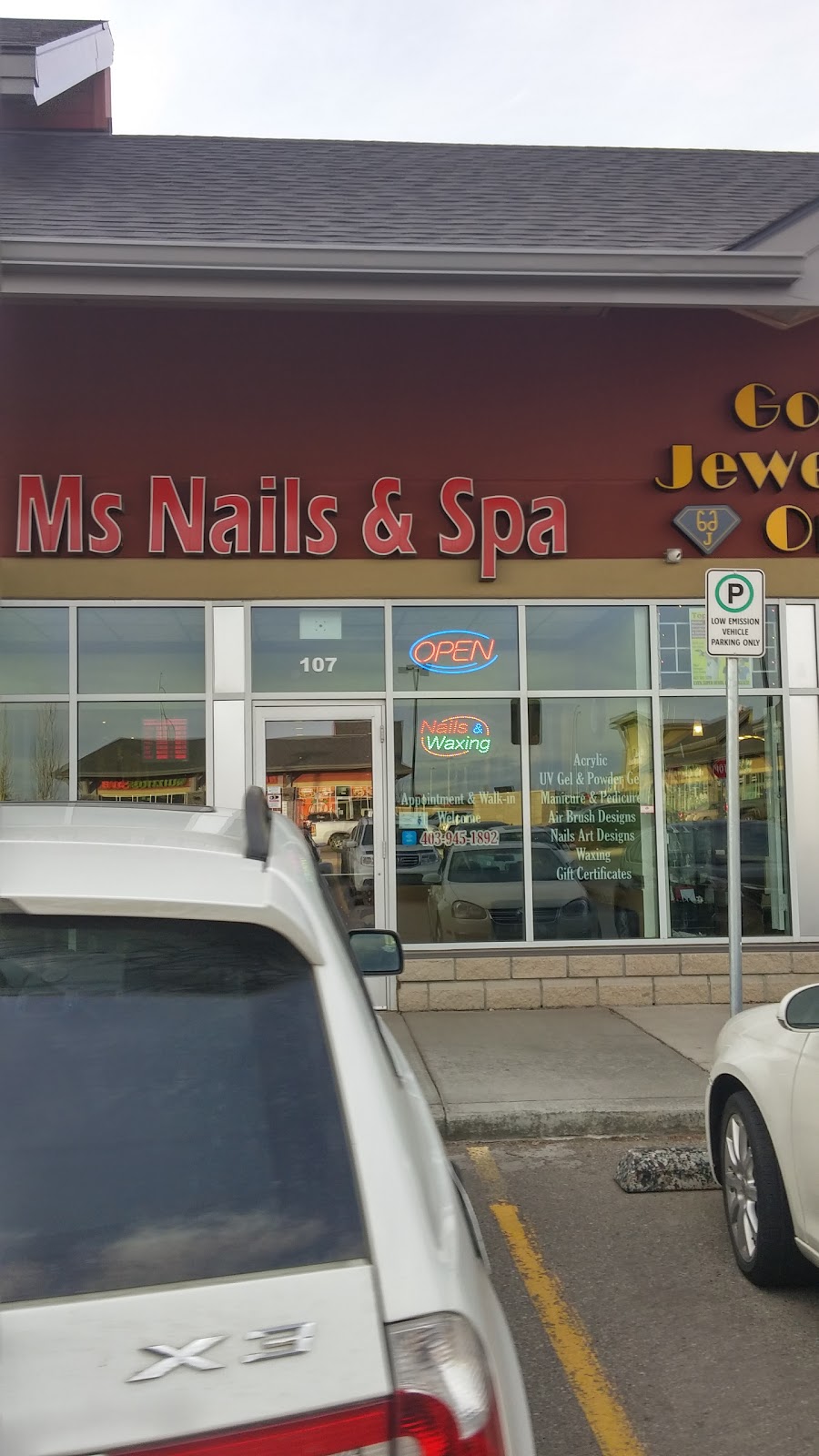 Ms Nails & Spa | 3 Stonegate Dr NW, Airdrie, AB T4B 0N2, Canada | Phone: (403) 945-1892