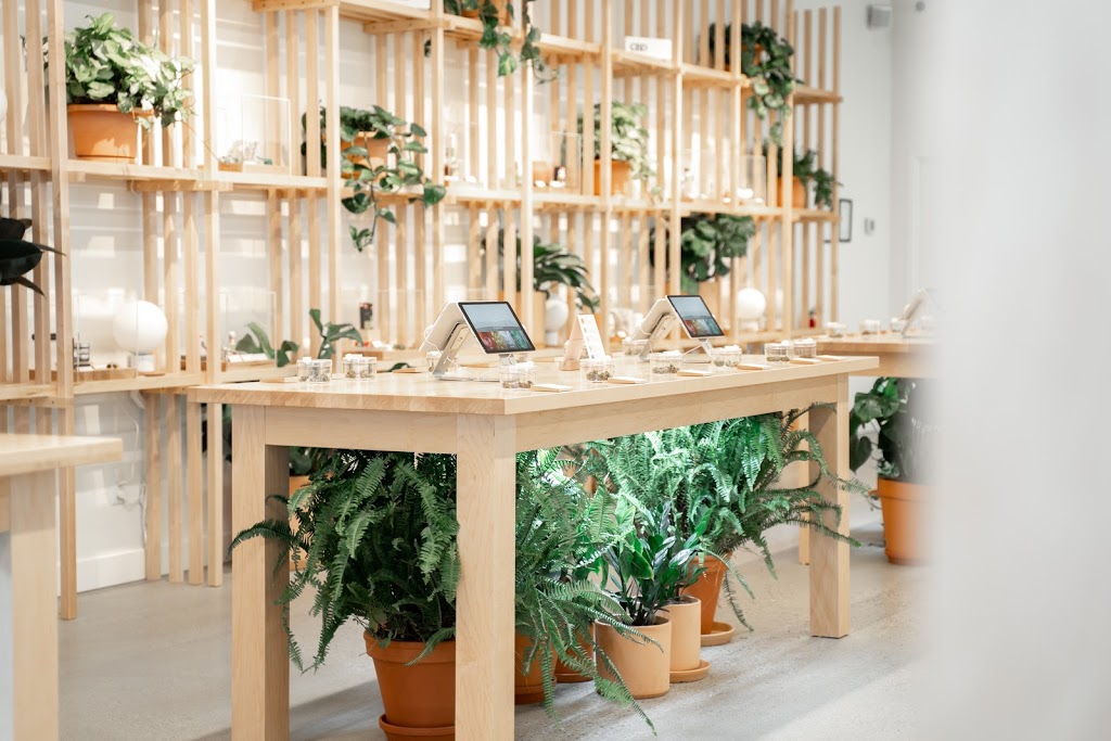 Hobo Cannabis Company | 4-2121 Springfield Rd, Kelowna, BC V1Y 7X1, Canada | Phone: (250) 860-0076