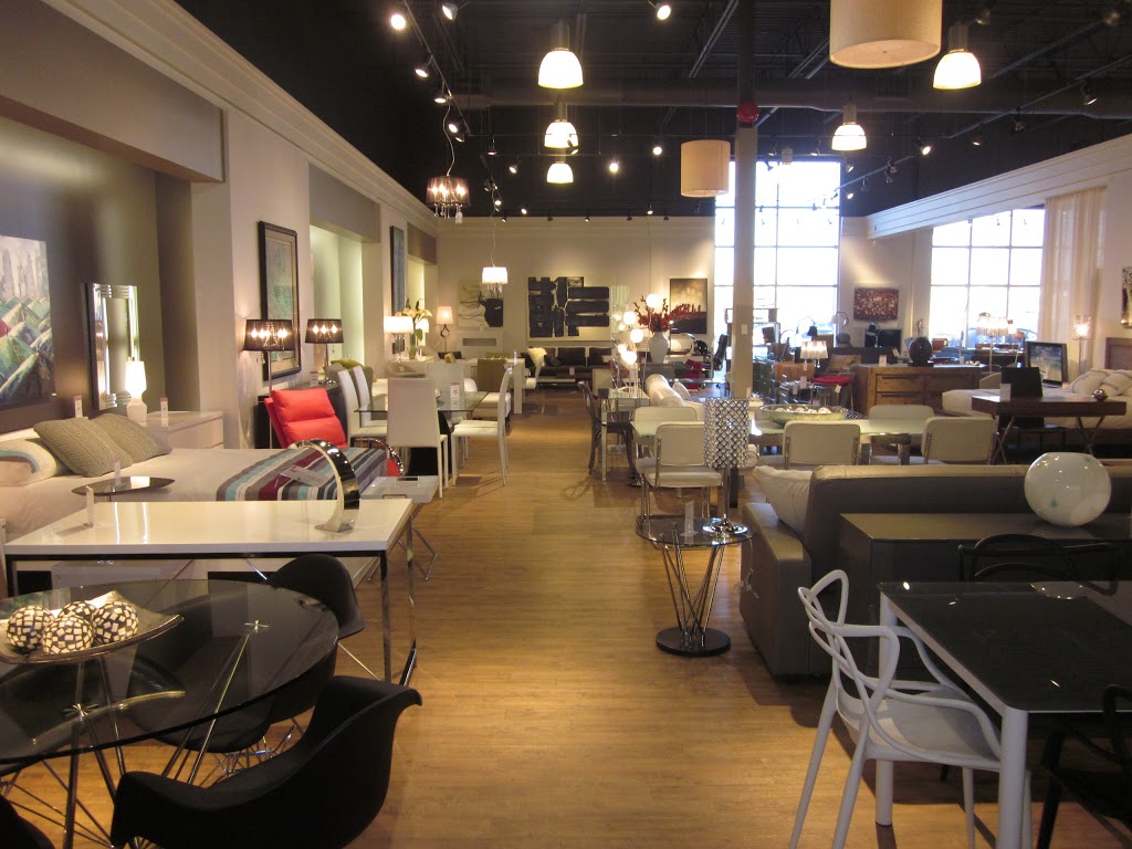 Structube | 582 Chemin de Touraine, Boucherville, QC J4B 5E4, Canada | Phone: (450) 655-8228