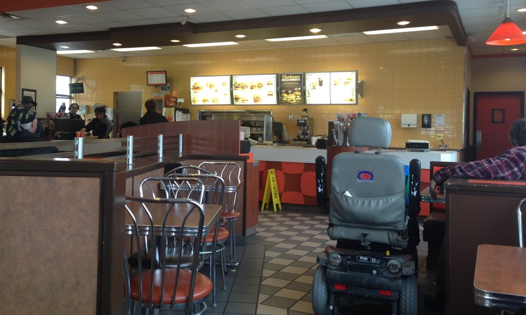 A&W Canada | 1458 Main St, Winnipeg, MB R2W 3V7, Canada | Phone: (204) 586-5969