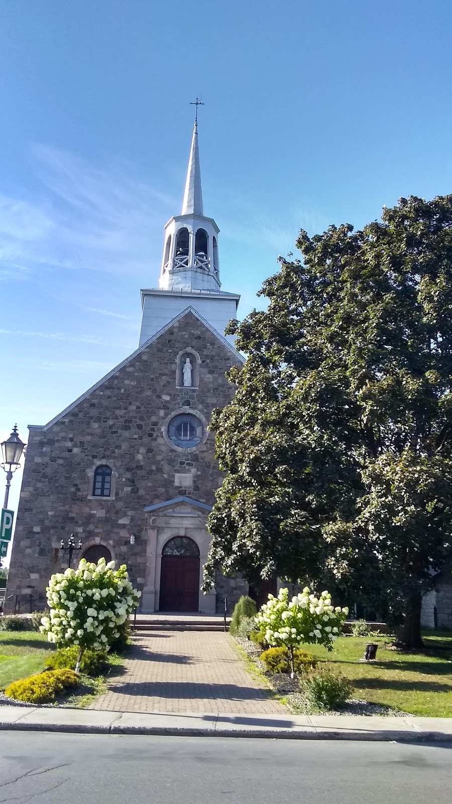 Parish Ste-Dorothée | Sainte-Dorothée, Laval, QC H7X 1E2, Canada | Phone: (450) 689-1291