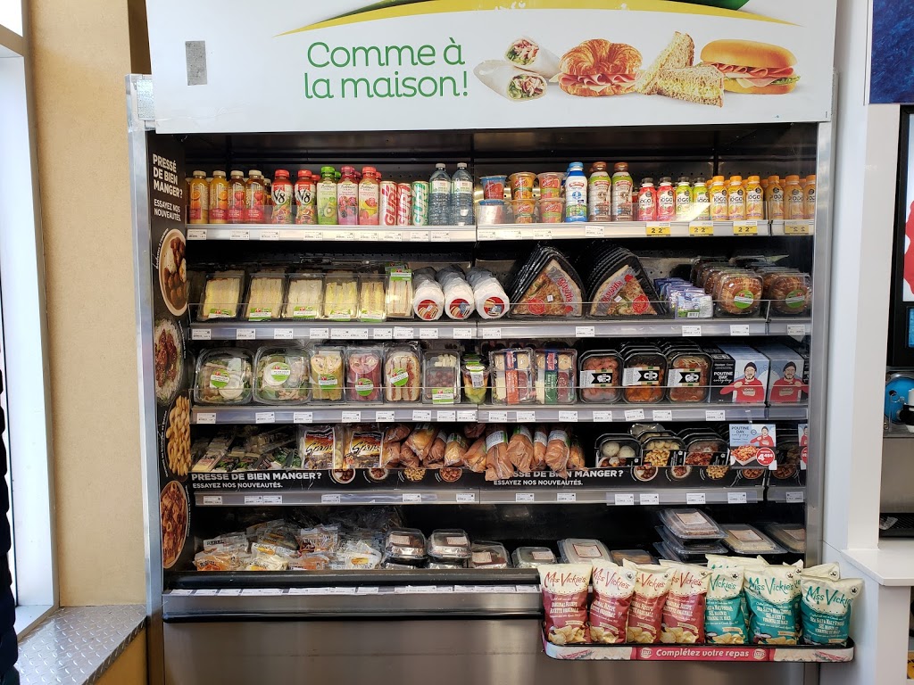 Couche-Tard | 1805 1re Ave, Québec, QC G1L 2B2, Canada | Phone: (418) 525-6744