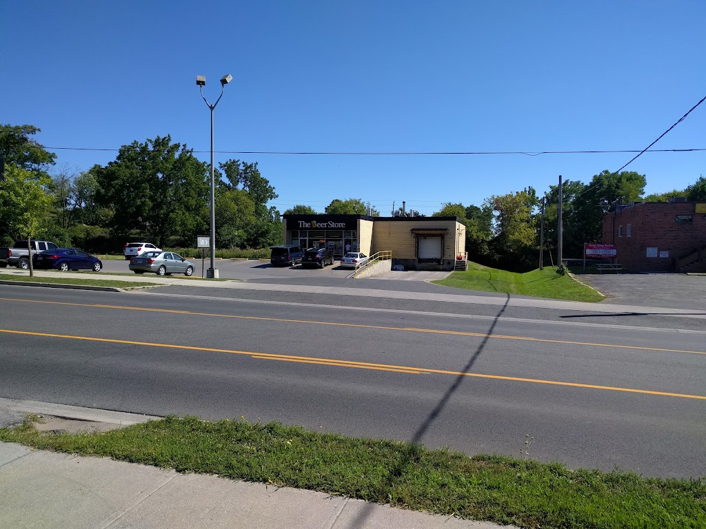 Beer Store 2108 | 55 Peter St, Port Hope, ON L1A 1C2, Canada | Phone: (905) 885-4641