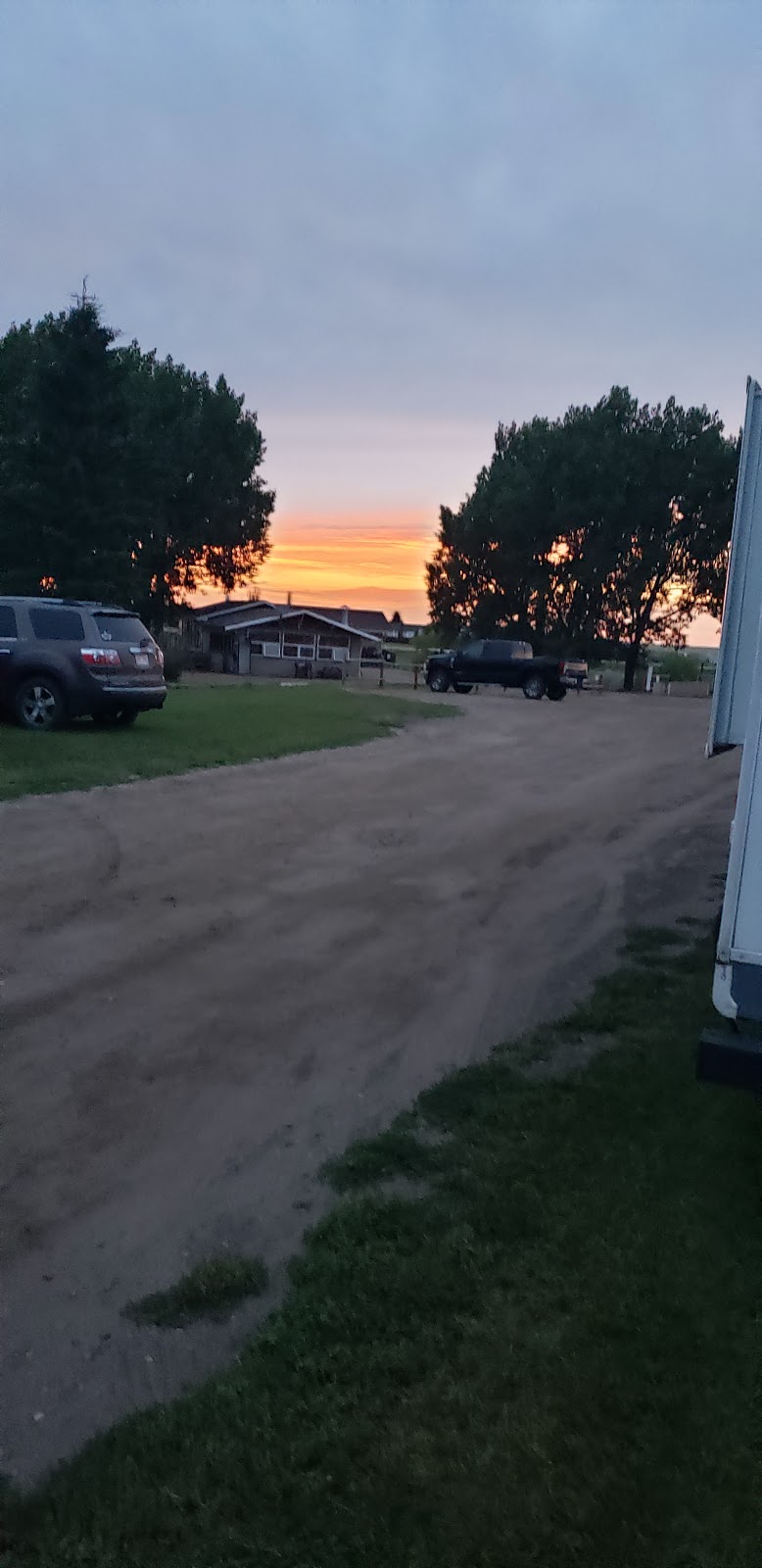 Acme Golf Club | 14005 Redfield Drive, Acme, AB T0M 0A0, Canada | Phone: (403) 546-4020