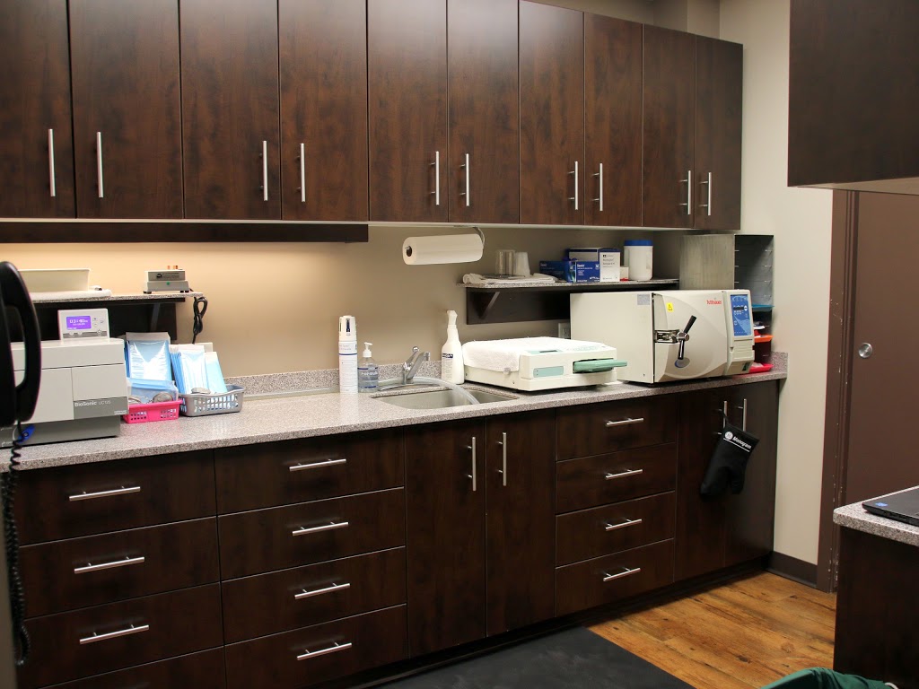 Seven Oaks Dental Centre | 2110 Main St, Winnipeg, MB R2V 2C2, Canada | Phone: (204) 334-4388