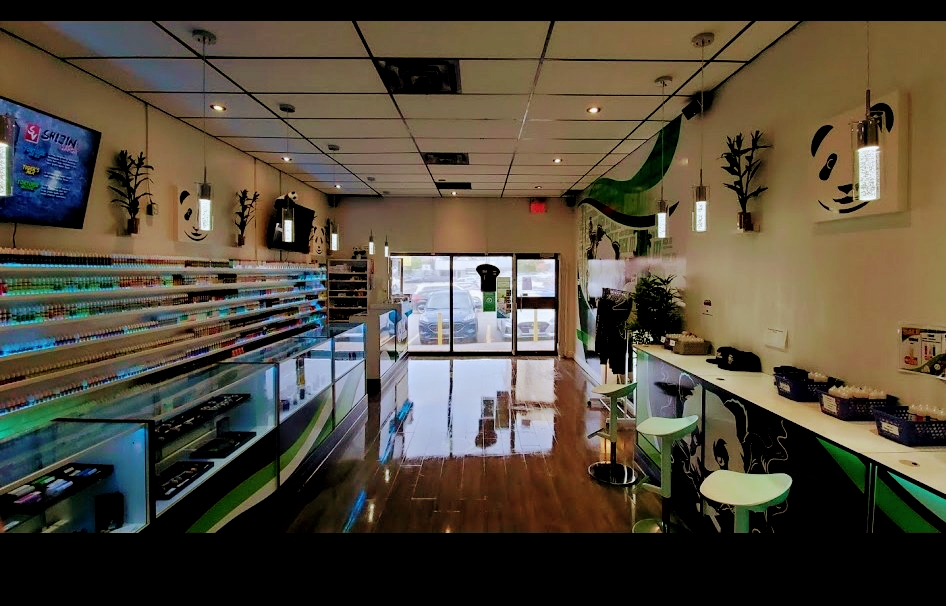 Fat Panda Vape Shop | 530 Montréal Rd Unit 528, Ottawa, ON K1K 0T9, Canada | Phone: (613) 741-8816