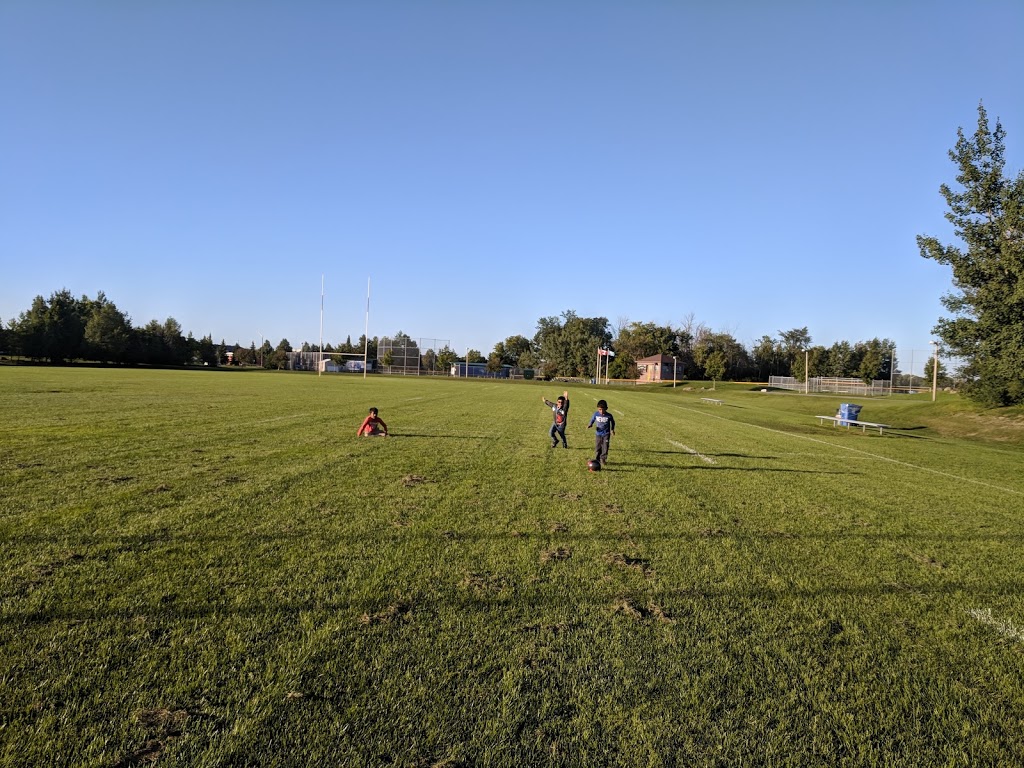 South Nepean Park | 600 Longfields Dr, Nepean, ON K2J 4N5, Canada | Phone: (613) 580-2400