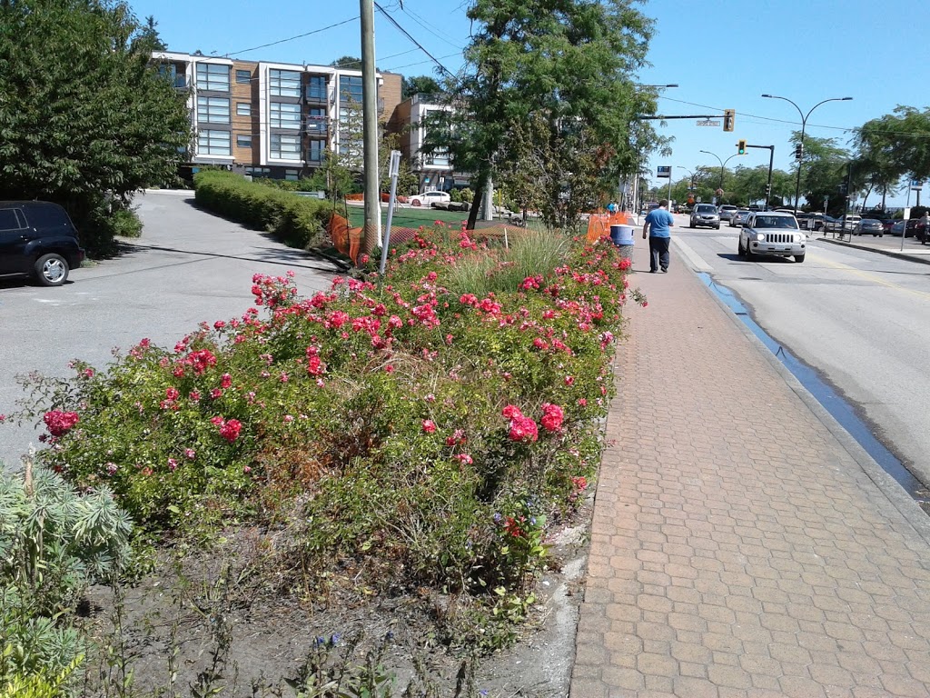 Hughes Park | 14785 Marine Dr, White Rock, BC V4B 1B9, Canada