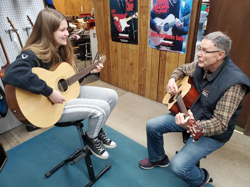 Johns Music | 37 Main St N, Moose Jaw, SK S6H 0V8, Canada | Phone: (306) 692-0860