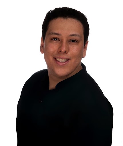 Dr Alex Pena | 1501 Avenue Saint-Louis, Plessisville, QC G6L 2M7, Canada | Phone: (819) 621-1111