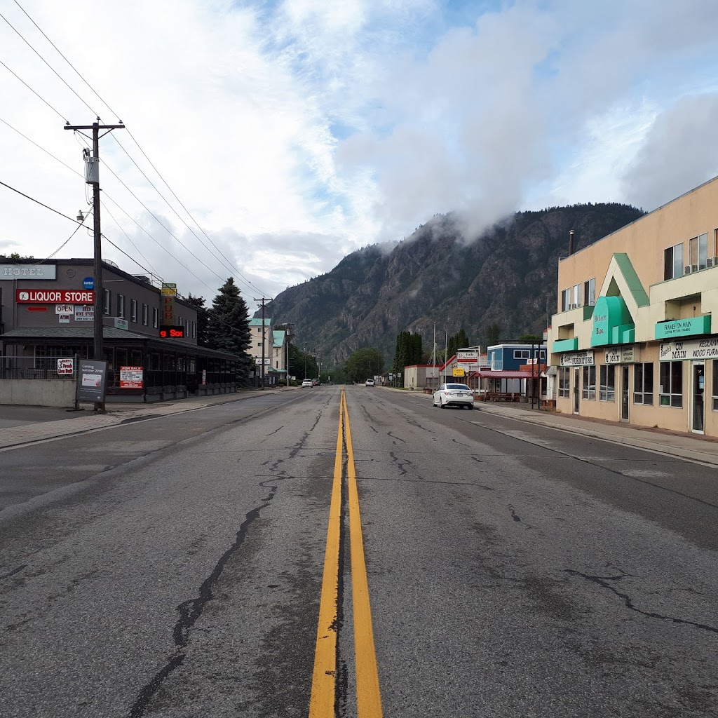 Esso | 1009 Main St, Okanagan Falls, BC V0H 1R0, Canada | Phone: (250) 497-5757