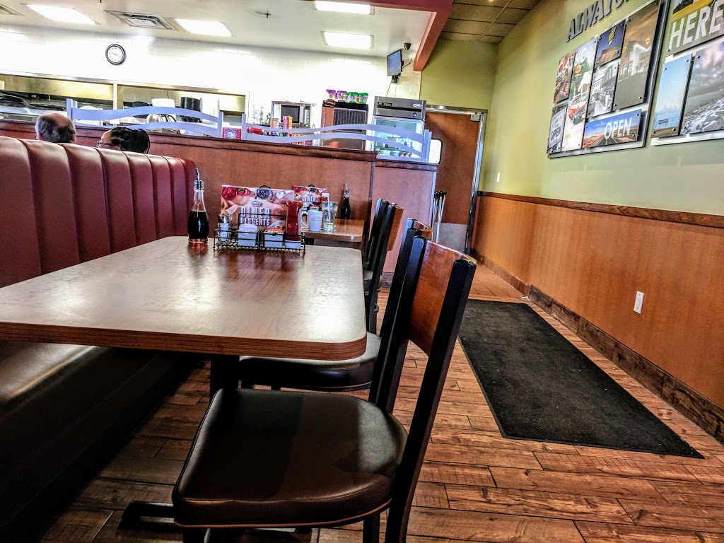 Dennys | 215 Delta Park Blvd, Brampton, ON L6T 5T6, Canada | Phone: (905) 791-8168