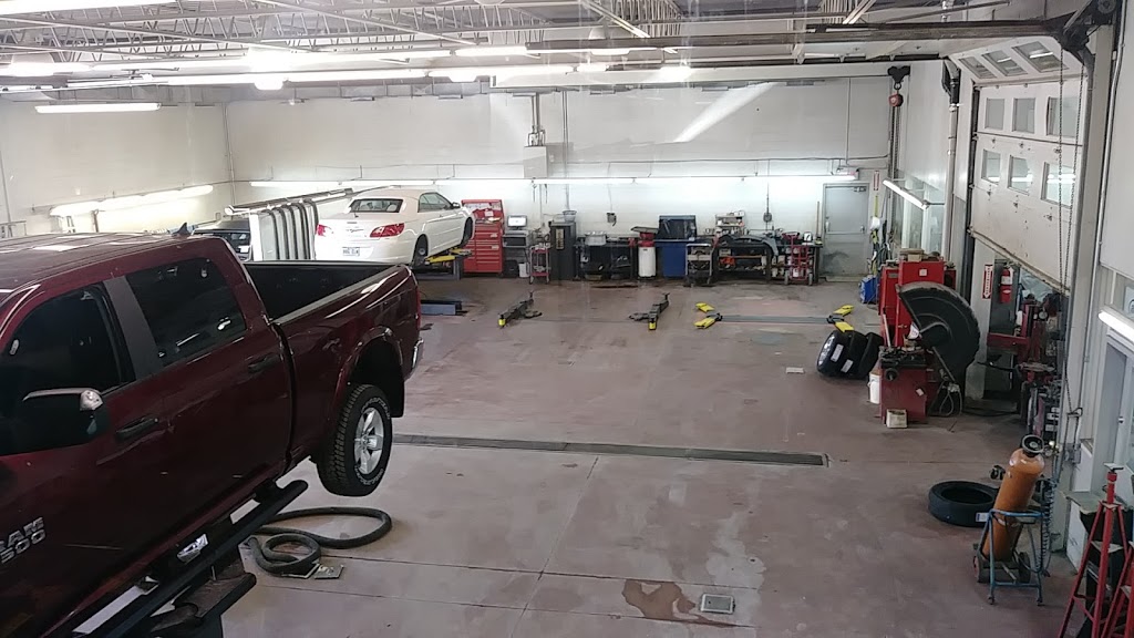 Chaput Automobile: Chrysler, Dodge, Jeep et Ram. Varennes | 2164 Rte Marie-Victorin, Varennes, QC J3X 1R4, Canada | Phone: (888) 739-3369