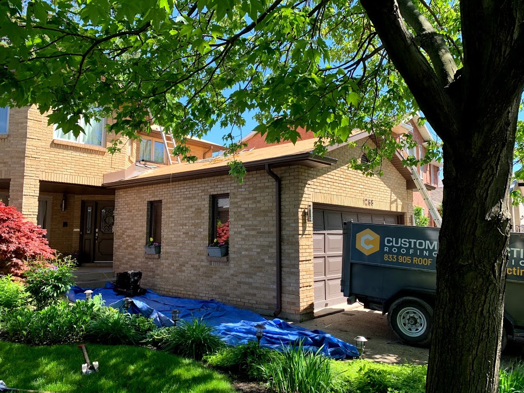 Custom Contracting Roofing & Exteriors | 165 Margaret Ave S, Waterloo, ON N2J 2E3, Canada | Phone: (226) 243-1415