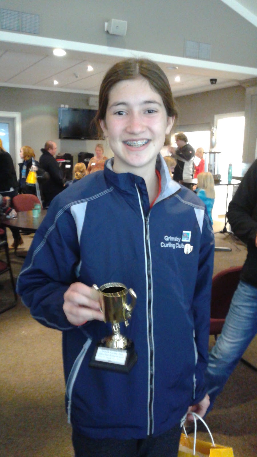 Grimsby Curling Club | 277 Kerman Ave, Grimsby, ON L3M 3W3, Canada | Phone: (905) 945-2688